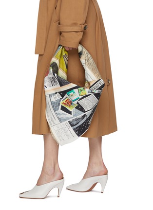 Figure View - Click To Enlarge - BOTTEGA VENETA - Foulard Newspaper Printed Leather Shoulder Bag