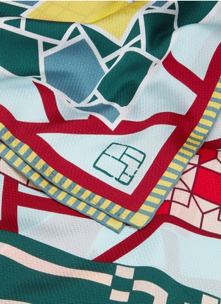 Detail View - Click To Enlarge - SHANG XIA - GEOMETRIC ROOSTER PRINT SILK SCARF