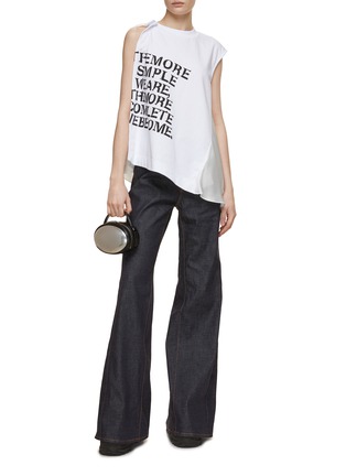 Figure View - Click To Enlarge - SACAI - Belted Flared Leg Jeans
