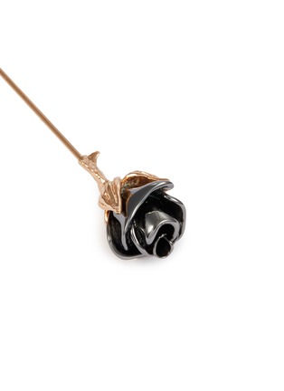 Detail View - Click To Enlarge - TATEOSSIAN - Enamel Gunmetal Rose Gold Plated Lapel Pin