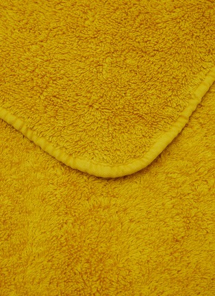 Detail View - Click To Enlarge - ABYSS - Super Pile Guest Towel — Yuzu
