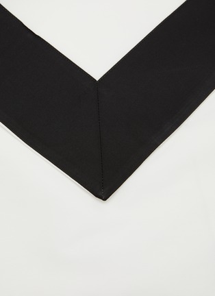 Detail View - Click To Enlarge - FRETTE - Bold Queen Size Duvet Cover Set — Milk/Nero