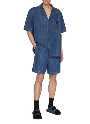 VALENTINO GARAVANI | V Back Pocket Medium Wash Denim Shorts