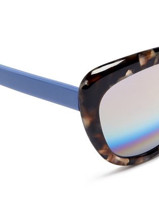 Detail View - Click To Enlarge - MATTHEW WILLIAMSON - Tortoiseshell effect acetate cat eye mirror sunglasses