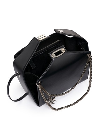 Detail View - Click To Enlarge - ALEXANDER MCQUEEN - Star charm chain leather box bag