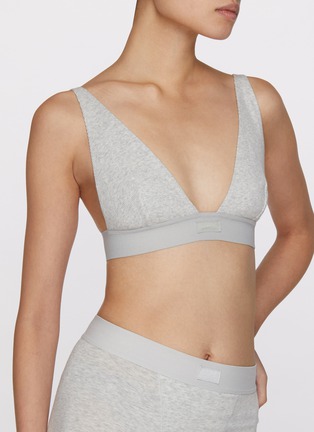 Figure View - Click To Enlarge - SKIMS - Cotton Plunge Bralette