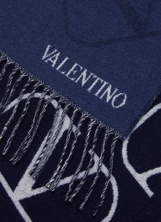Detail View - Click To Enlarge - VALENTINO GARAVANI - Double V-Logo Jacquard Scarf