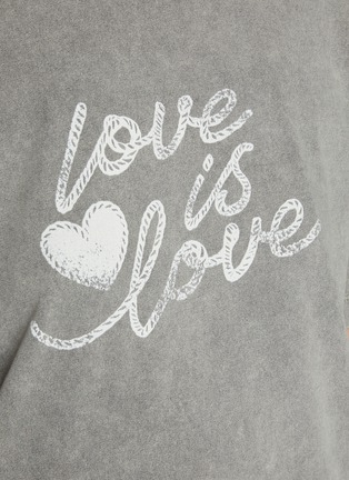  - MO&CO. - Love Is Love Handwriting Slogan Cotton T-shirt