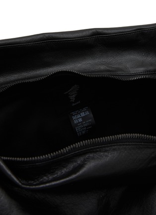 Detail View - Click To Enlarge - DISCORD YOHJI YAMAMOTO - Medium Cow Leather Drum Dyed Leather Puff Crossbody Bag