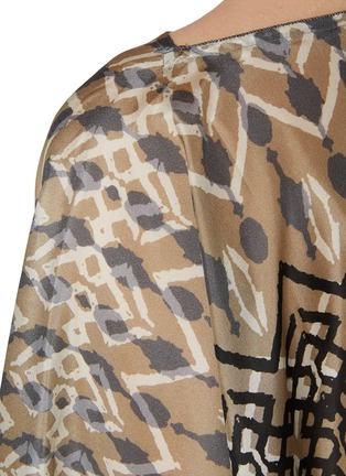  - BRUNELLO CUCINELLI - Printed Silk Poncho