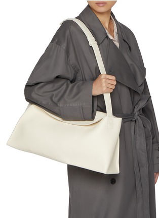 Figure View - Click To Enlarge - STUDIO NICHOLSON - The Folded Leather Shoulder Bag