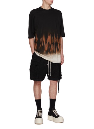 Figure View - Click To Enlarge - RICK OWENS DRKSHDW - Cargobela Exposed Zip Corduroy Shorts