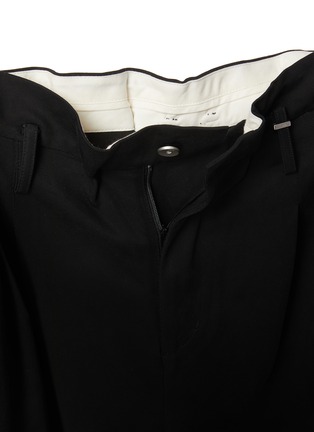 Detail View - Click To Enlarge - C2H4 - Vrille Tailored Pants