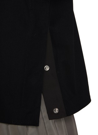  - SACAI - Embroidered Pocket Side Split Cotton T-Shirt