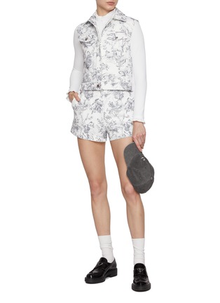 Figure View - Click To Enlarge - SOUTHCAPE - Floral Shorts