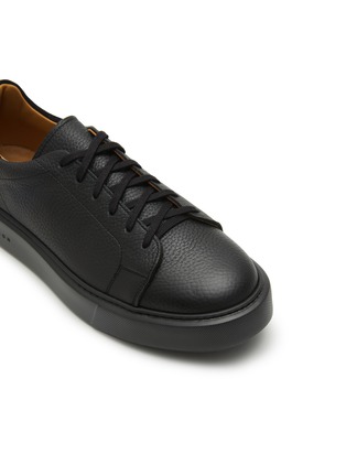 Detail View - Click To Enlarge - HENDERSON - Granello Nero Leather Padded Men's Sneakers