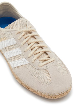 Detail View - Click To Enlarge - ADIDAS - x CLOT Gazelle Low Top Sneakers