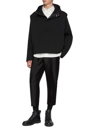 Figure View - Click To Enlarge - RE: BY MAISON SANS TITRE - Half Button Stand Collar Hoodie