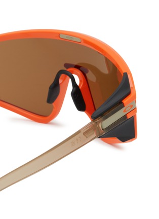 Detail View - Click To Enlarge - OAKLEY - Single Lens Bio Matter™ Geometric Sunglasses