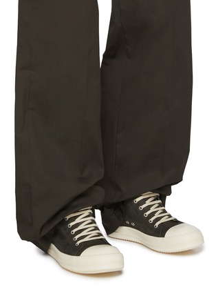 Figure View - Click To Enlarge - RICK OWENS  - Leather Low Top Men's Sneakers