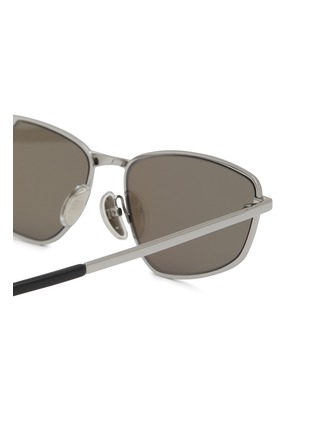 Detail View - Click To Enlarge - BALENCIAGA - Metal Aviator Sunglasses