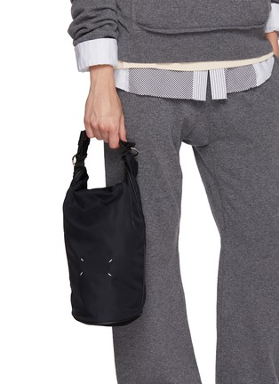 Figure View - Click To Enlarge - MAISON MARGIELA - High Tech Roll Up Bag