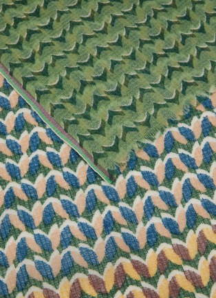 Detail View - Click To Enlarge - ÉPICE - Geometric Wool Scarf