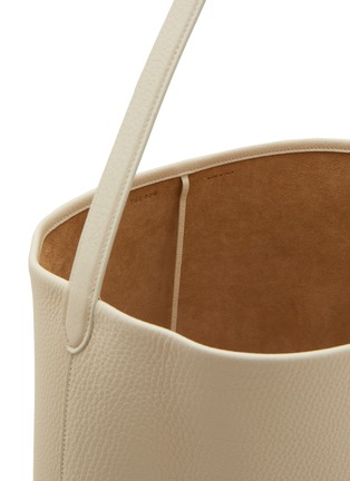 Detail View - Click To Enlarge - THE ROW - Large Park Leather N/S Tote Bag