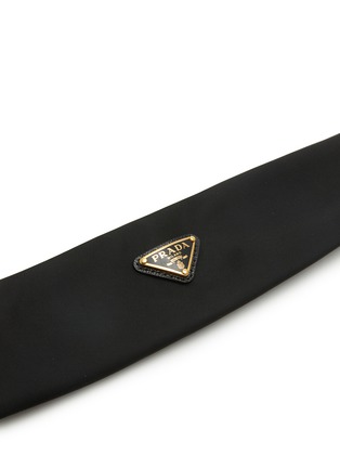 Detail View - Click To Enlarge - PRADA - Enameled Triangle Logo Headband