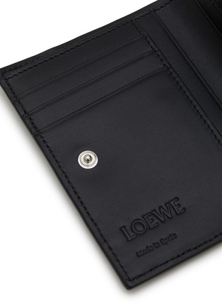 Detail View - Click To Enlarge - LOEWE - Puzzle Edge Slim Compact Leather Wallet