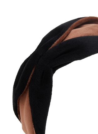 Detail View - Click To Enlarge - JENNIFER OUELLETTE - Ultra Suede Sweetheart Headband