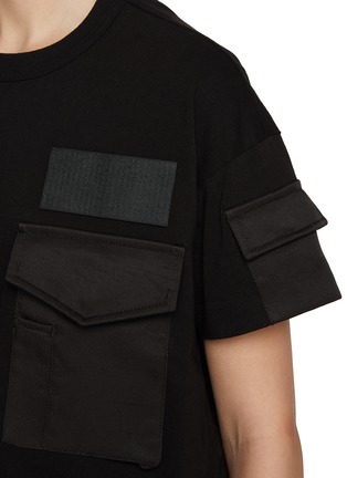  - SACAI - x Spiewak Faux Multi Pocket Cotton T-shirt