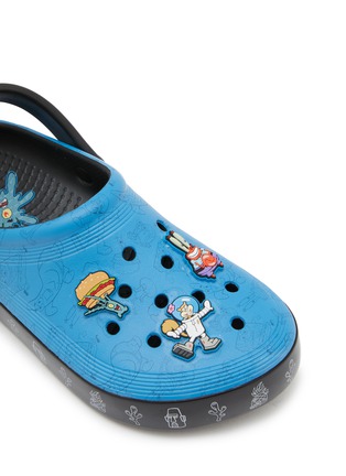 Detail View - Click To Enlarge - CROCS - Spongebob Multi Off Court Kids Clogs