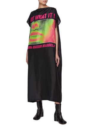 Figure View - Click To Enlarge - MM6 MAISON MARGIELA - Printed Sleeveless Silk Maxi Dress