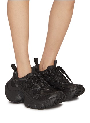 BLACK 10XL Low Top Women s Sneakers