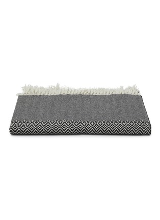 ALONPI | Vigo Throw — Black/Ecru