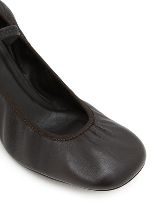Detail View - Click To Enlarge - LEMAIRE - Square Ballerina 55 Leather Mary Jane Pumps