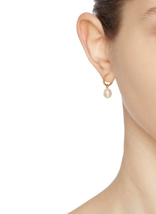 Figure View - Click To Enlarge - MISSOMA - Small Pearl Twisted Hoop Earrings