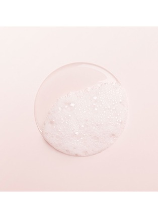 Detail View - Click To Enlarge - HERMÈS - Eau de rhubarbe écarlate Hair and Body Shower Gel 200ml