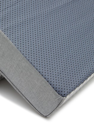 Detail View - Click To Enlarge - ITSDOG - Medium Cone Step — Grey
