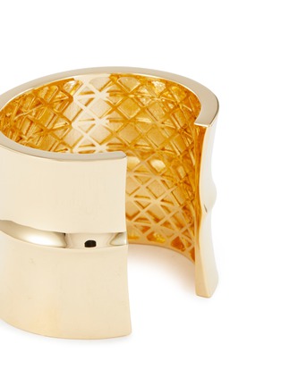 Detail View - Click To Enlarge - EDDIE BORGO - Bambù 12k Gold Plated Brass Bangle Bracelet