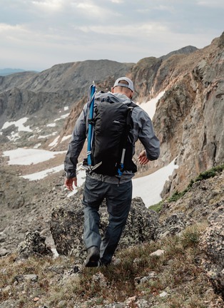 Detail View - Click To Enlarge - MATADOR - Beast28 Ultralight Technical Backpack — Charcoal