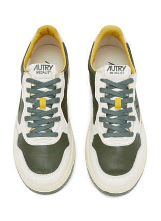 Detail View - Click To Enlarge - AUTRY - Medalist Low Top Leather Men's Sneakers