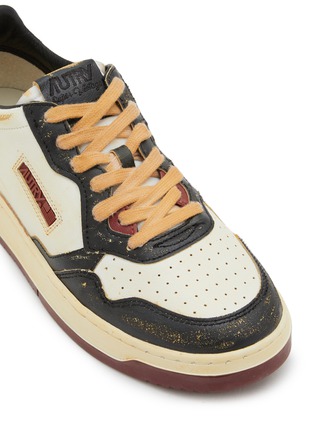 Detail View - Click To Enlarge - AUTRY - Super Vintage Low Top Leather Men's Sneakers