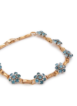 Detail View - Click To Enlarge - LANE CRAWFORD VINTAGE ACCESSORIES - Barclay Gold Tone Blue Diamante Flower Motif Necklace