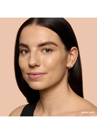 Detail View - Click To Enlarge - BOBBI BROWN - Weightless Skin Foundation SPF 15 PA++ 30ml — Warm Sand