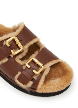 Detail View - Click To Enlarge - CHLOÉ - Nil Leather Shearling Sandals