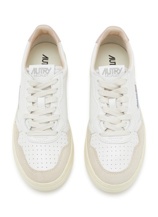 Detail View - Click To Enlarge - AUTRY - Medalist Low Top Leather Women's Sneakers