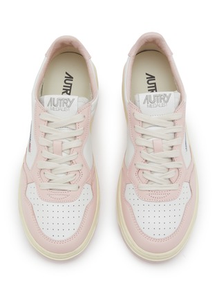 Detail View - Click To Enlarge - AUTRY - Medalist Low Top Leather Women's Sneakers