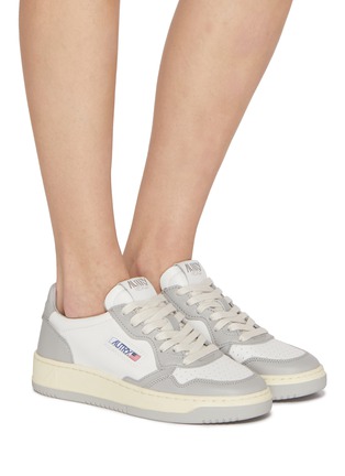 Figure View - Click To Enlarge - AUTRY - Medalist Low Top Leather Women's Sneakers